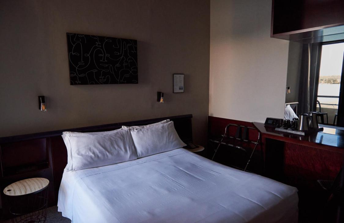 Hotel Concorde Арона Экстерьер фото