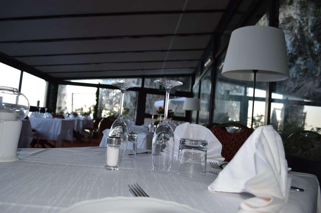 Hotel Concorde Арона Ресторан фото